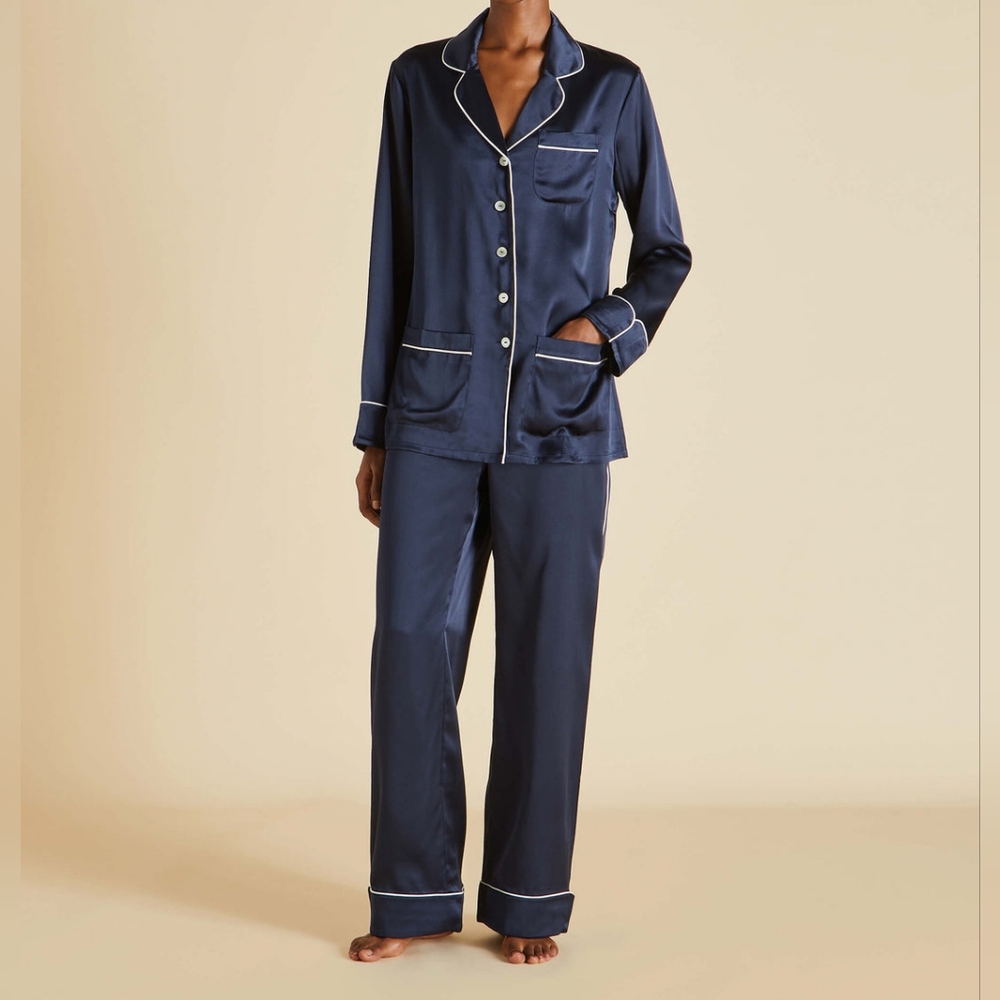 Olivia Von Halle Coco Navy Silk Satin Pajama Set with White Piping Brand New